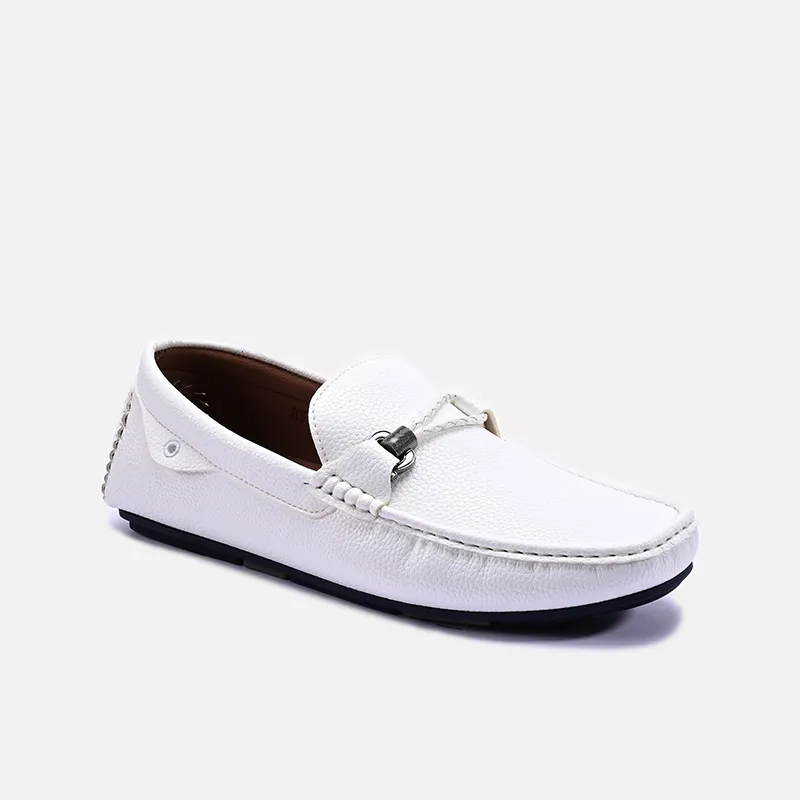 White Modern Loafers For Men (6-39)